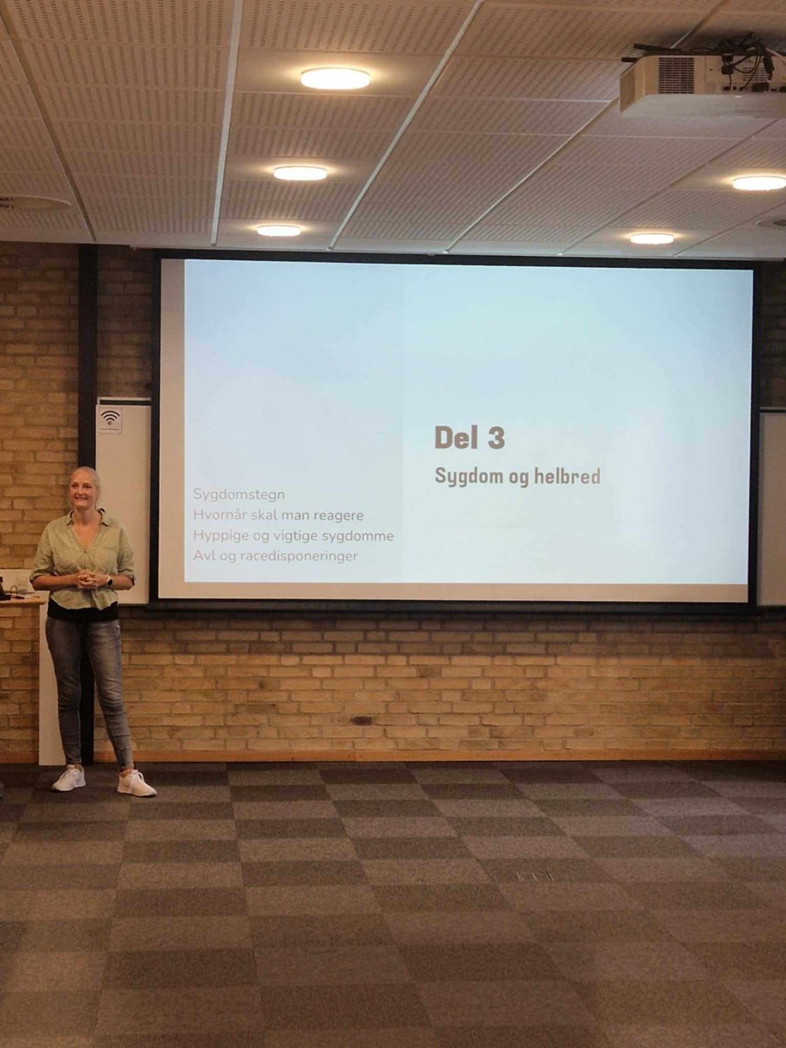 FOREDRAG OM KANINER FOR DYRENES BESKYTTELSE